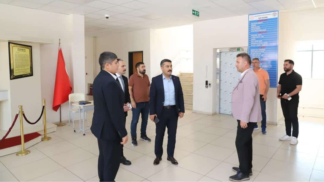 İl Millî Eğitim Müdürümüz Sayın Fatih ERDOĞAN, Müdürlüğümüze bağlı Asım Özden Yatılı Bölge Ortaokulu, okul pansiyonunu ve Pamuk Aslan Kuzköy Anaokulunu ziyaret etti. 
